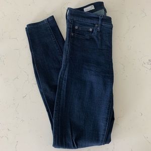Gap Mid Rise True Skinny Jeans